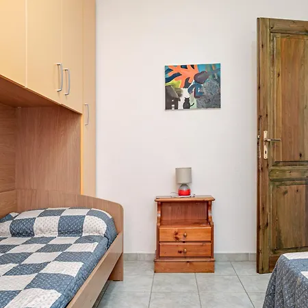 Trilo Sardegna Tatil Evi San Teodoro (Sardinia)